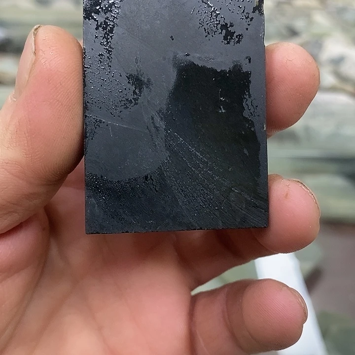 明***山和田玉（糖玉）未镶嵌颈饰