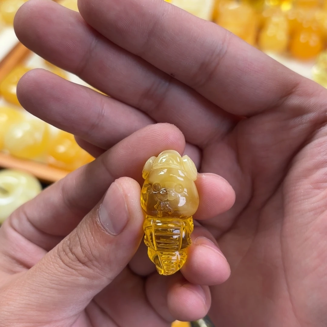 蜜蜡未镶嵌裸石蛇宝宝