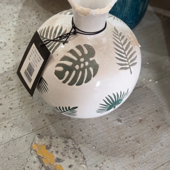 陶瓷花瓶摆件外贸出口（微瑕）