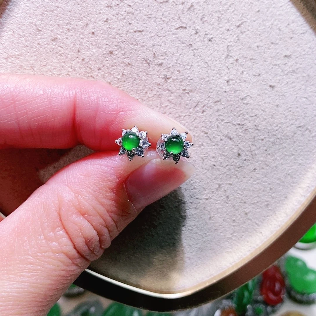 【闪购商品】翡翠挂件未镶嵌裸石