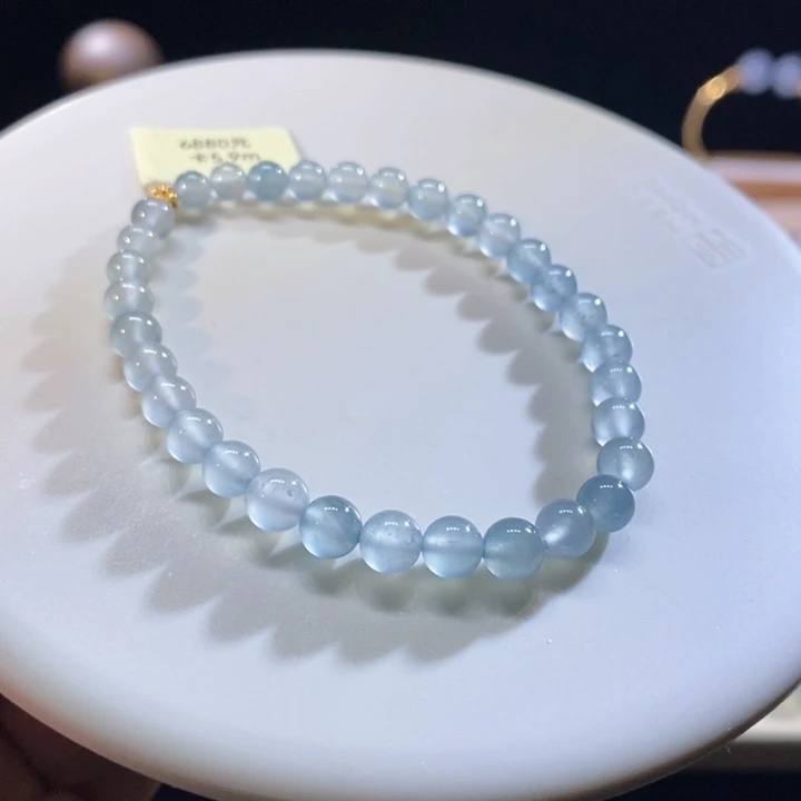 翡翠18K金镶嵌吊坠(不含链)翡翠冰蓝手串（买断）