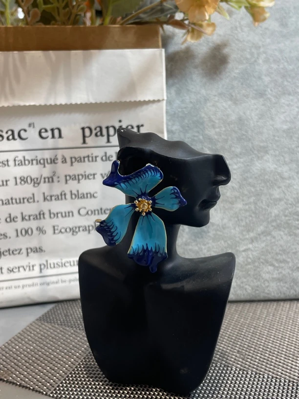 铁合金珐琅耳饰 蓝色蝴蝶/甜美耳环配饰小众设计师轻奢古风首饰