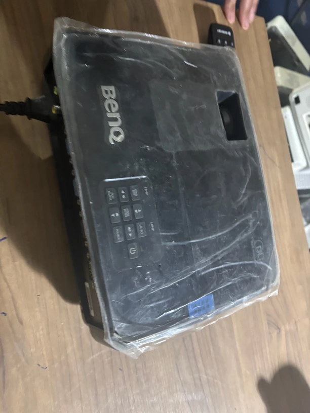 9新 Benq/明基 二手 明基投影仪 运费自理
