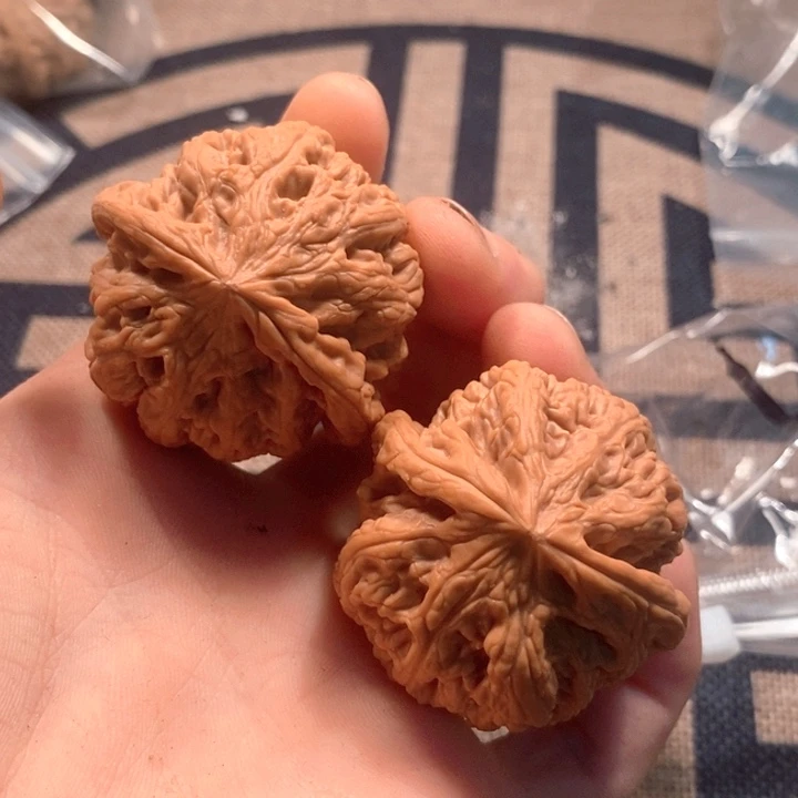 吊坠文玩核桃全品粗筋
