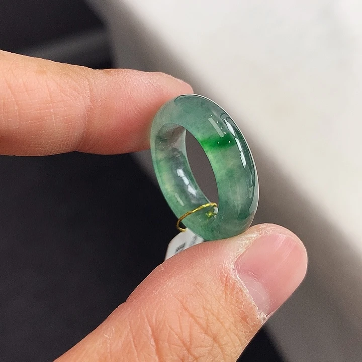 翡翠未镶嵌戒指9号