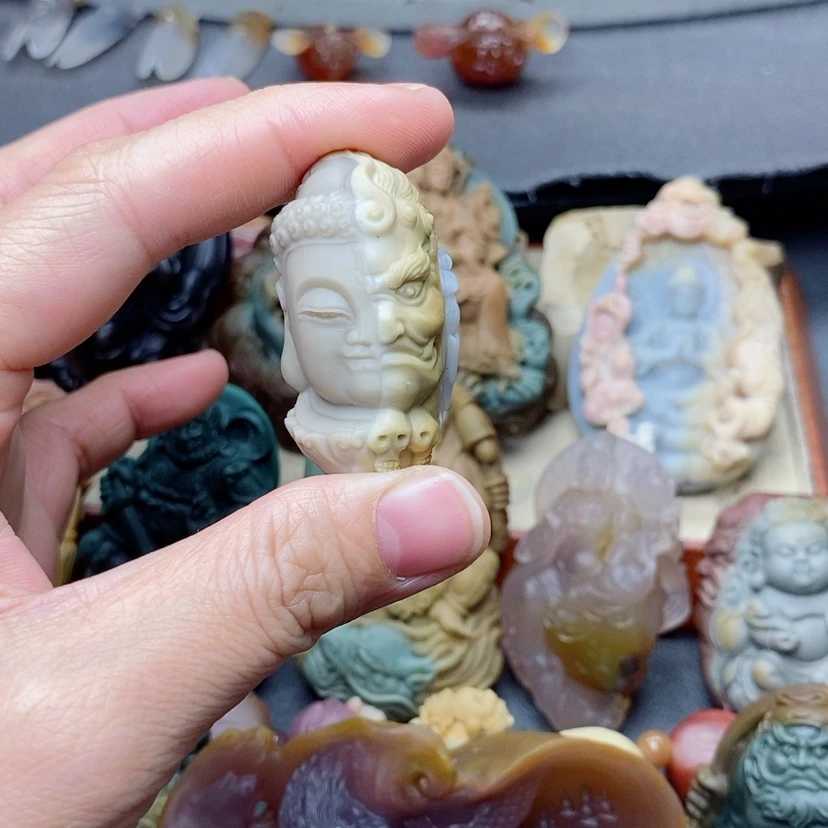 【闪购商品】定制石英质玉吊坠未镶嵌