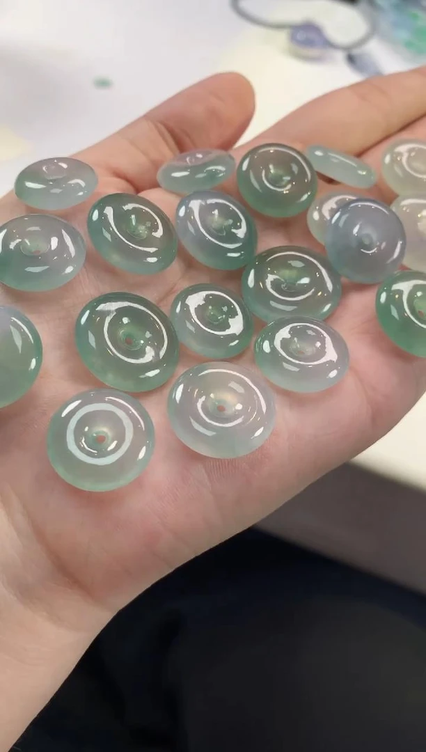 【平安扣】翡翠未镶嵌（多样性发其一）拍一发一XA2