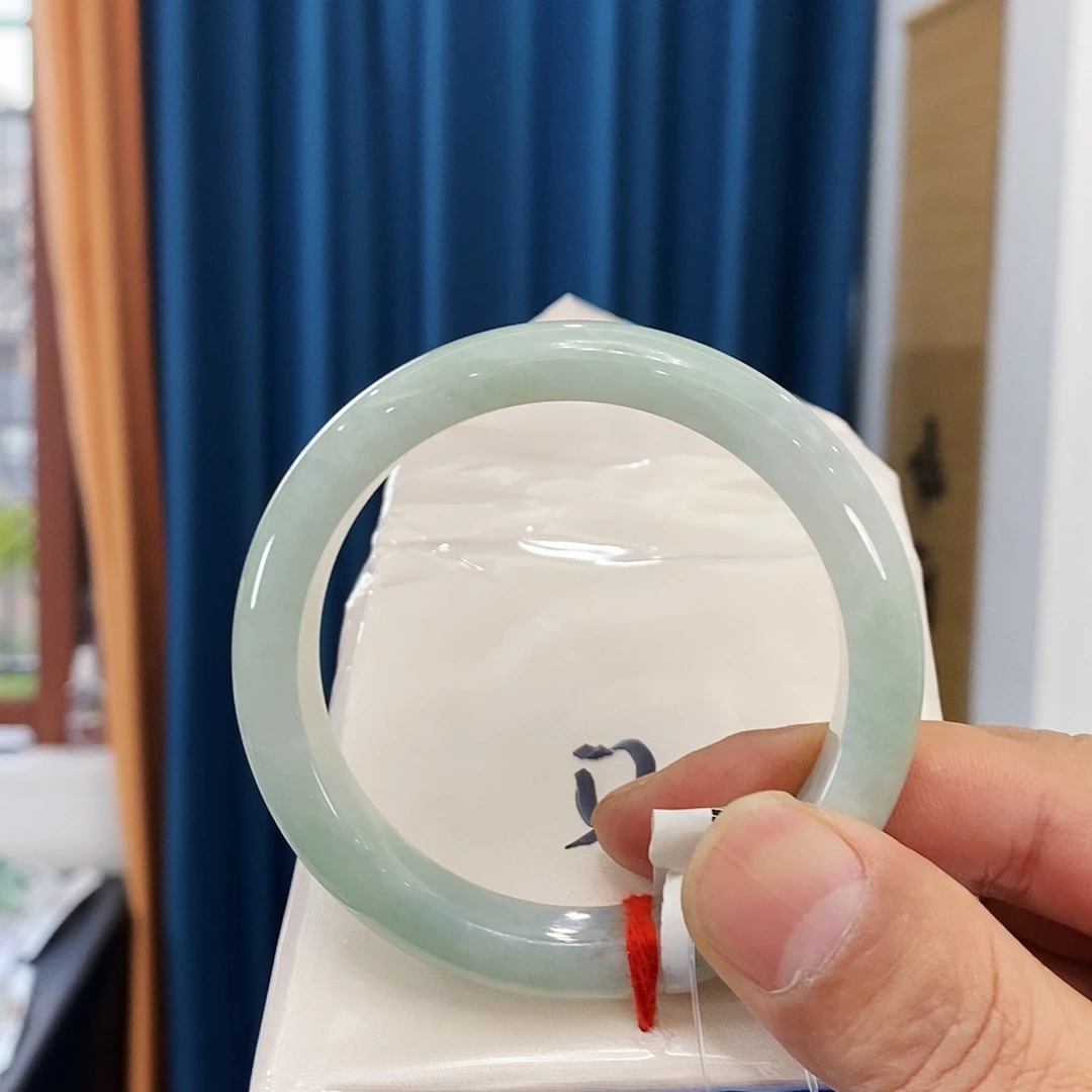 未镶嵌手镯翡翠翡翠