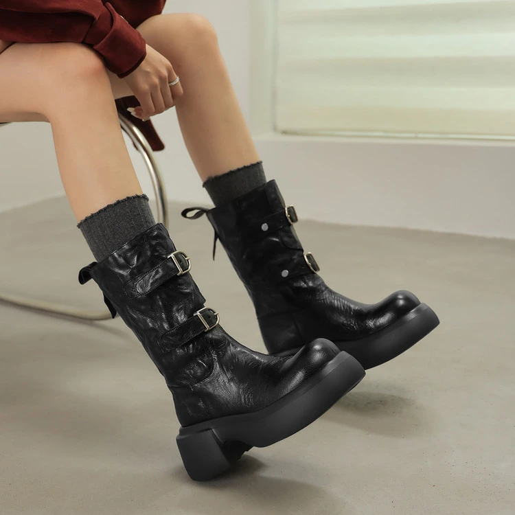 25新款增高厚底工装靴时尚真皮短靴女一脚蹬中筒靴子皮带扣
