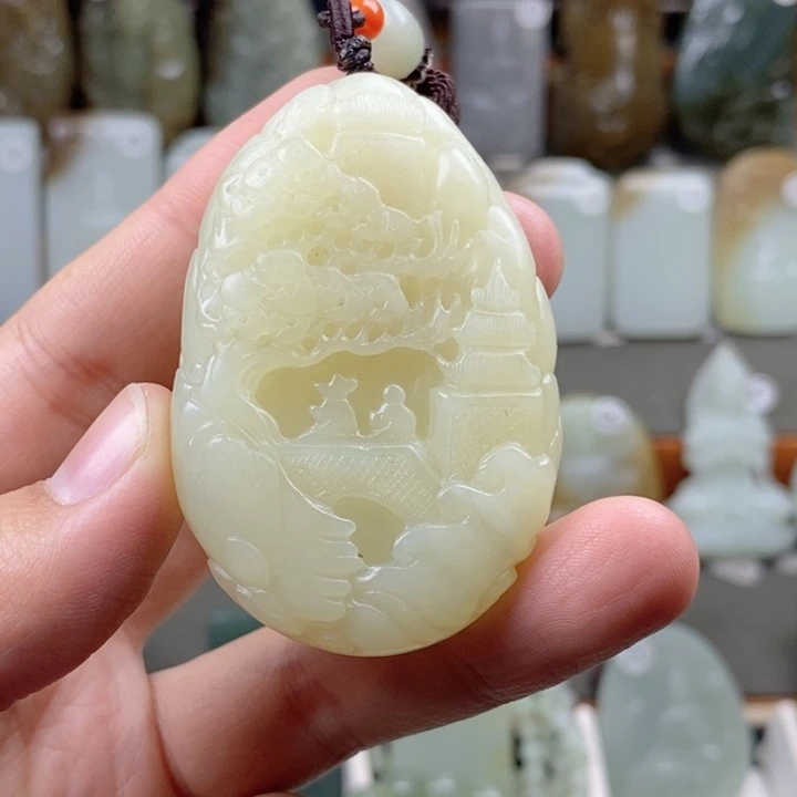 和田玉（黄玉）未镶嵌颈饰