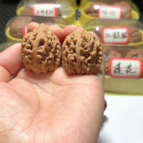 吊坠文玩核桃太行龙纹