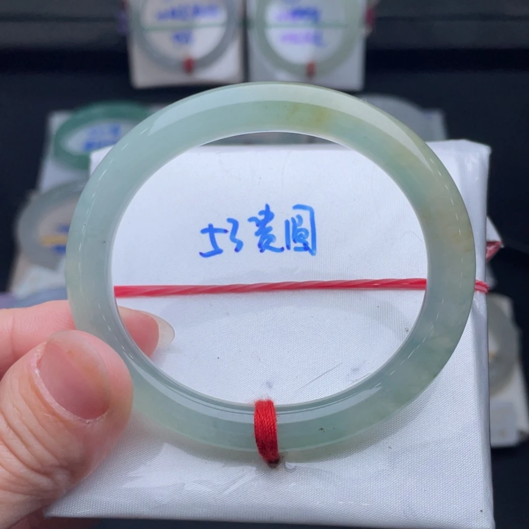 翡翠未镶嵌手镯翡翠手镯49
