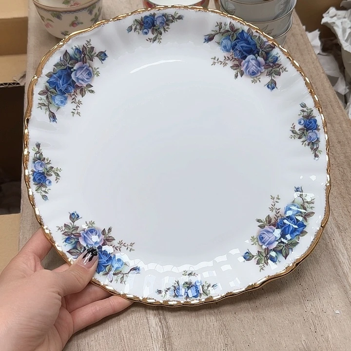 瓷片划噗哈哈哈哈哈哈哈哈哈我