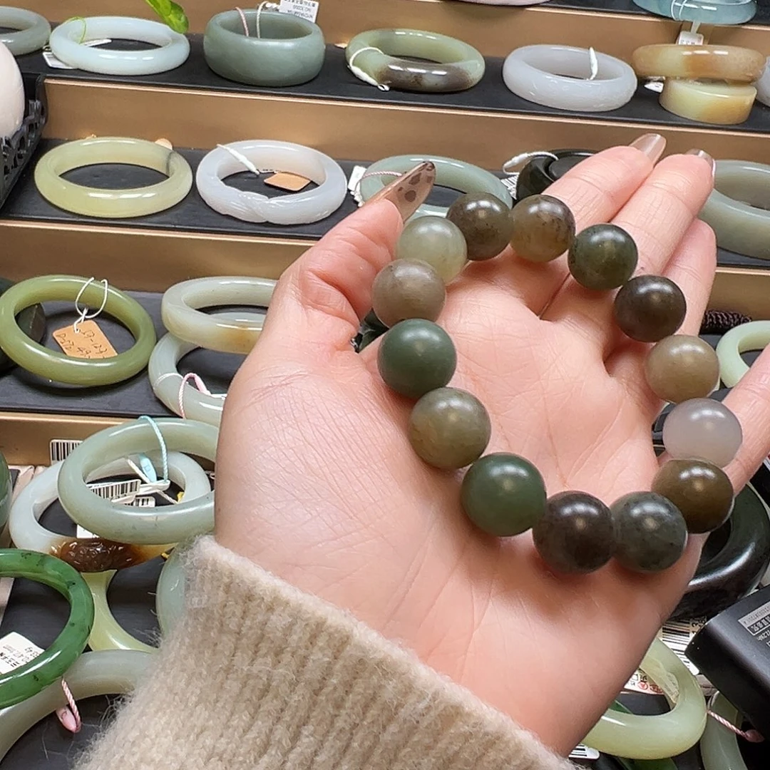 和田玉（糖玉）未镶嵌手链