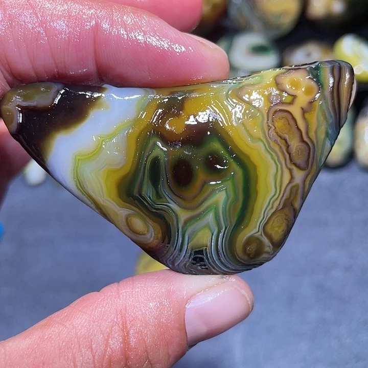 玛瑙/玉髓未镶嵌珠宝奇石