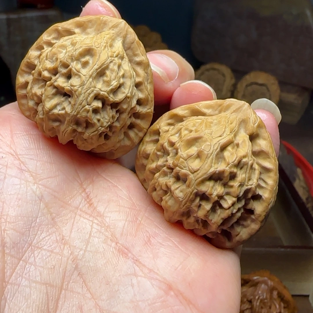 把件桃核桃心宫灯