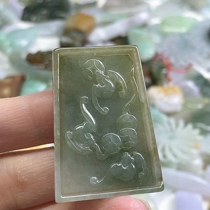 翡翠未镶嵌颈饰天然翡翠17