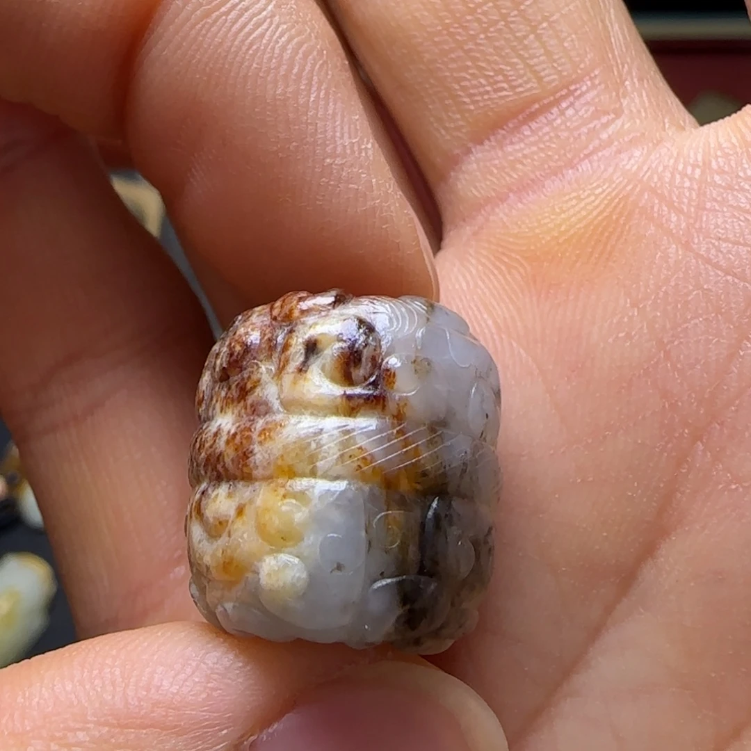 华***子和田玉（糖玉）未镶嵌挂件