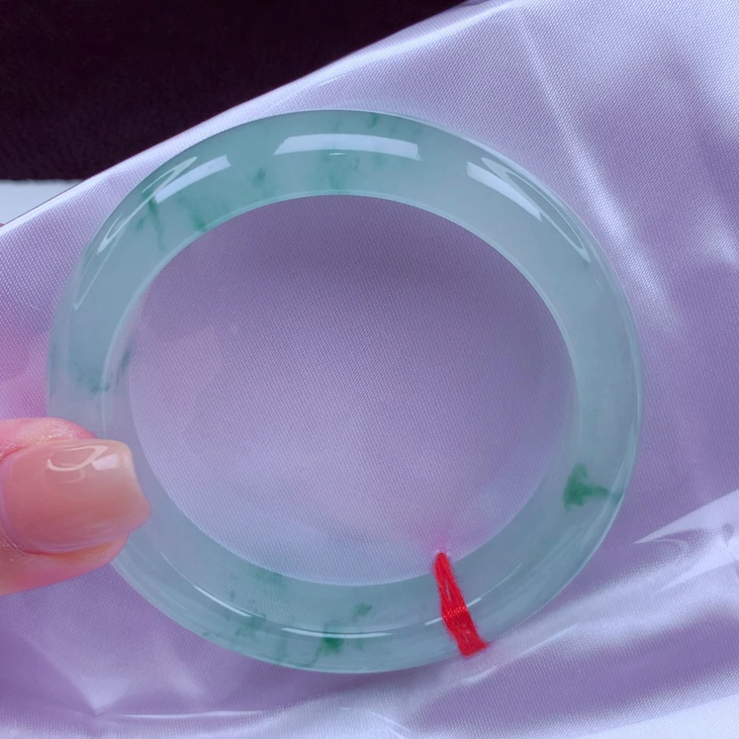 翡翠未镶嵌手镯手镯