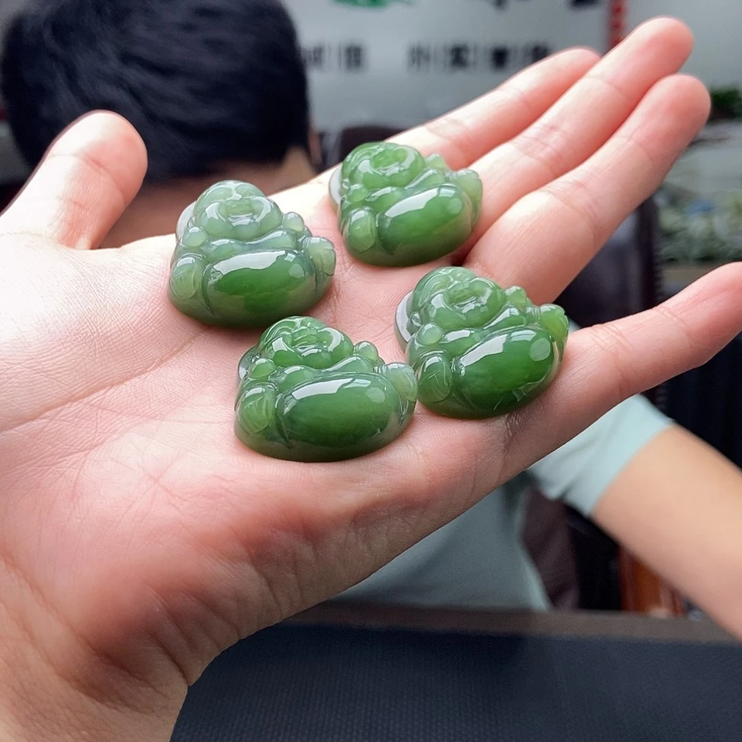 和田玉未镶嵌颈饰颜色多样性发拍一发一