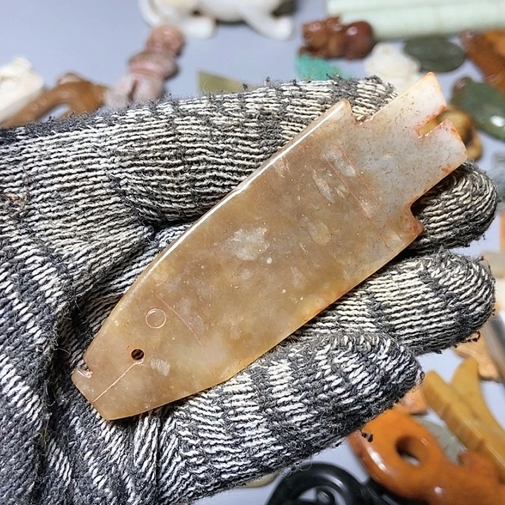 和田玉未镶嵌颈饰211