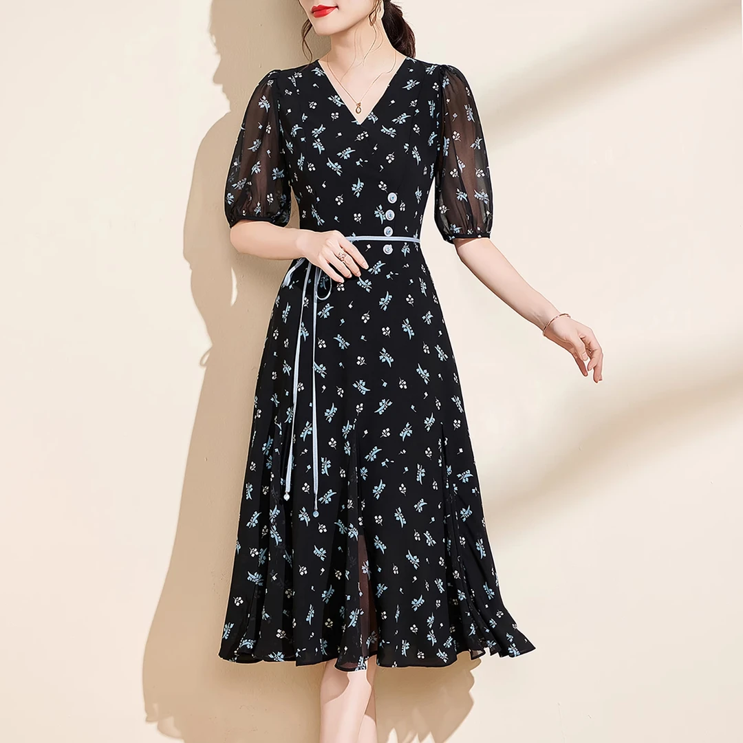 v领印花连衣裙女夏2025新款短袖时尚名媛气质漂亮系带修身大摆裙