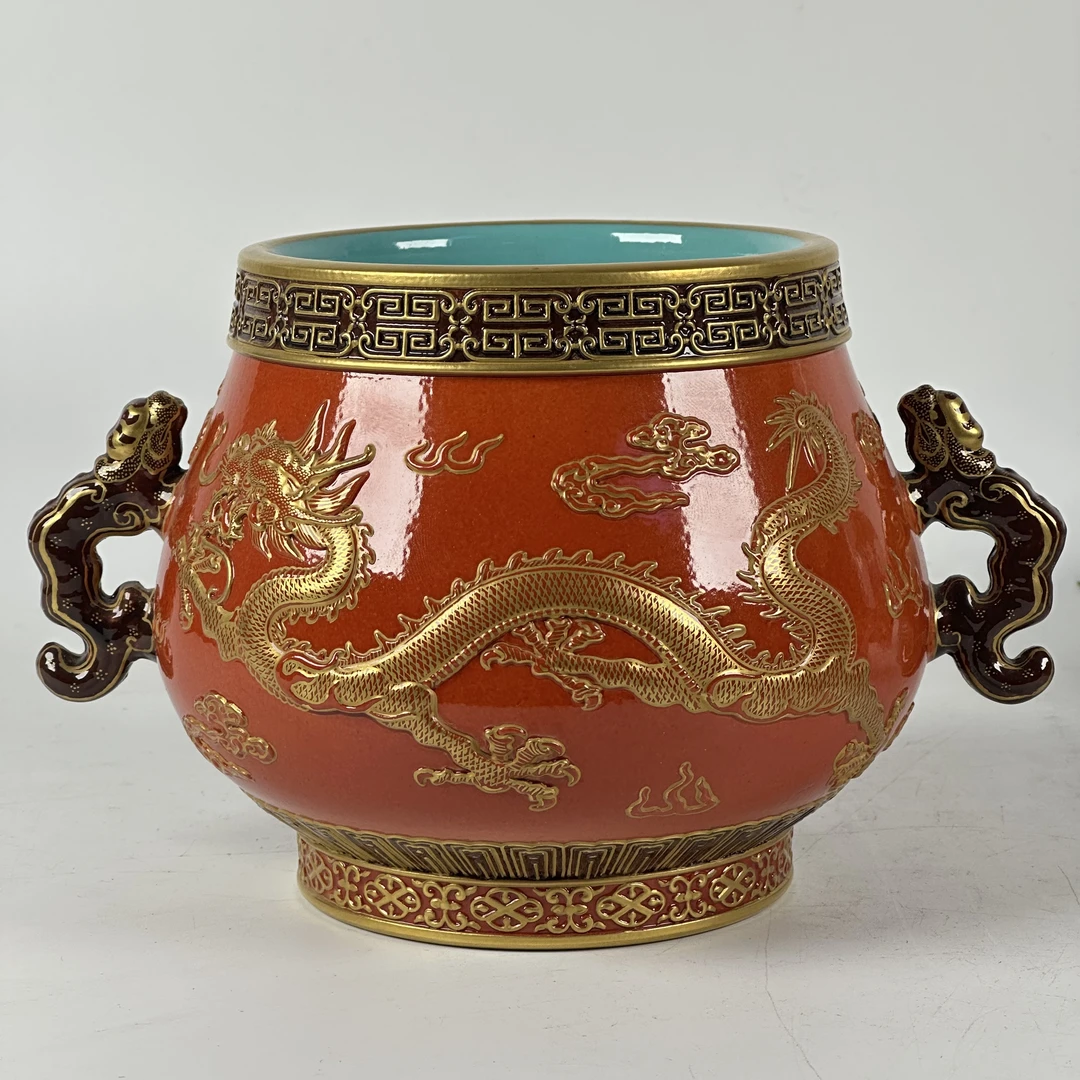 珐琅彩龙纹香炉收藏鉴赏
