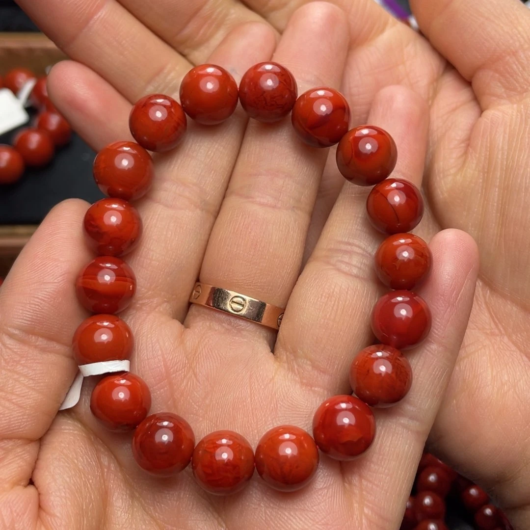 未镶嵌手串南红玛瑙月*?