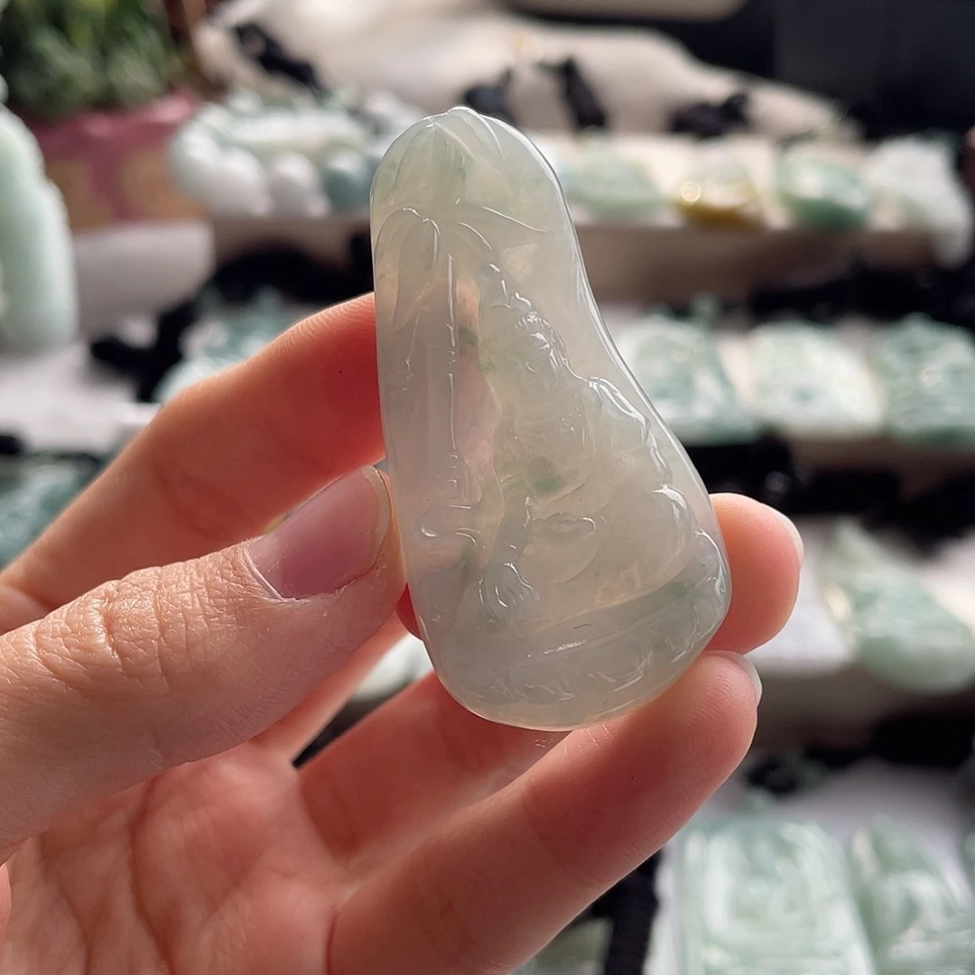 翡翠未镶嵌颈饰竹林观音