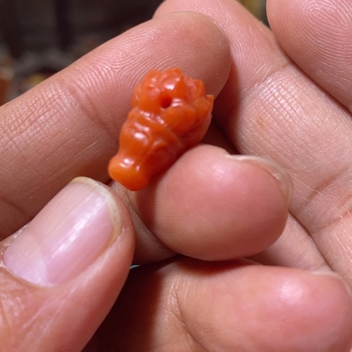 南红玛瑙配饰未镶嵌