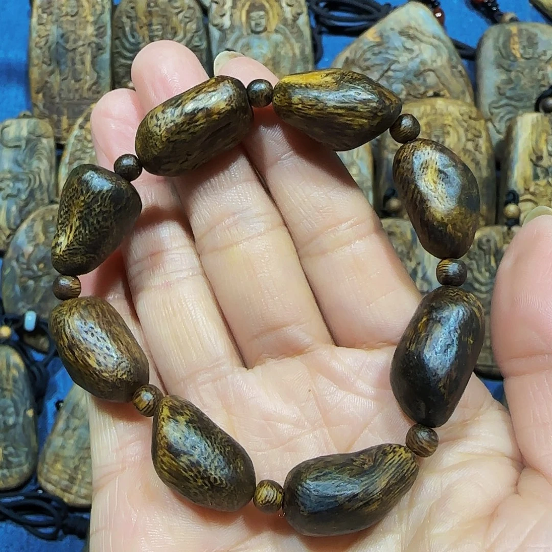 沉香沉香碎屑海南白奇乌身树丁瘤疤14.7