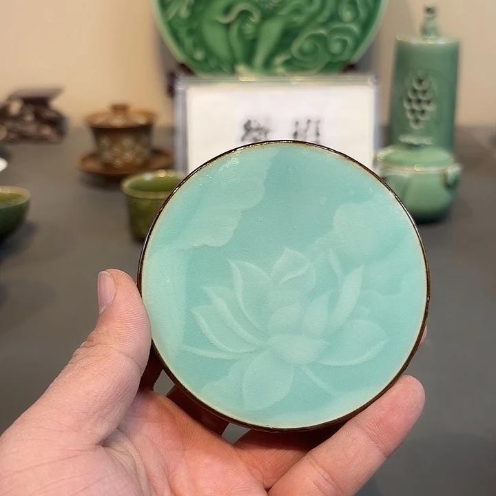 瓷片龙泉青瓷福利青瓷