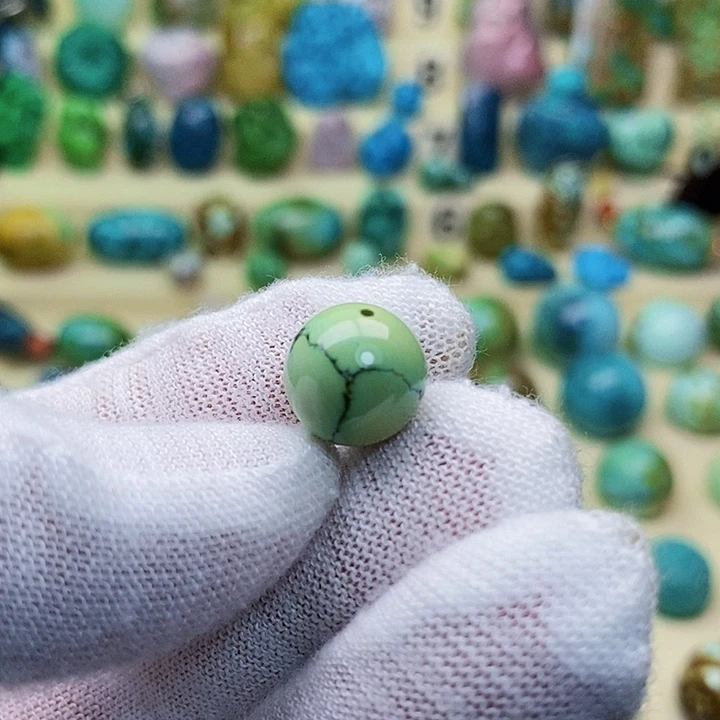 绿松石未镶嵌配饰