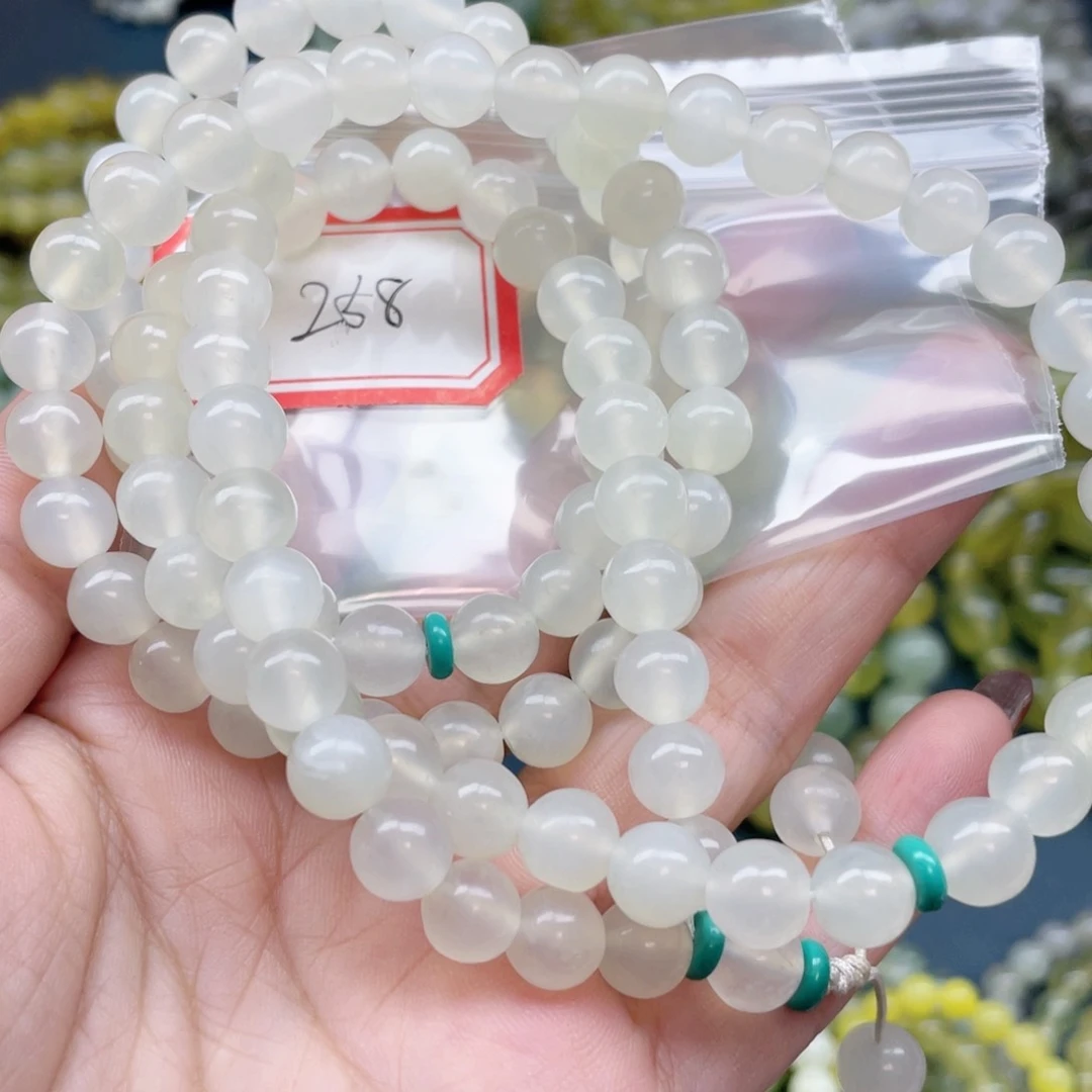 未镶嵌蛇纹石玉手串?**虎