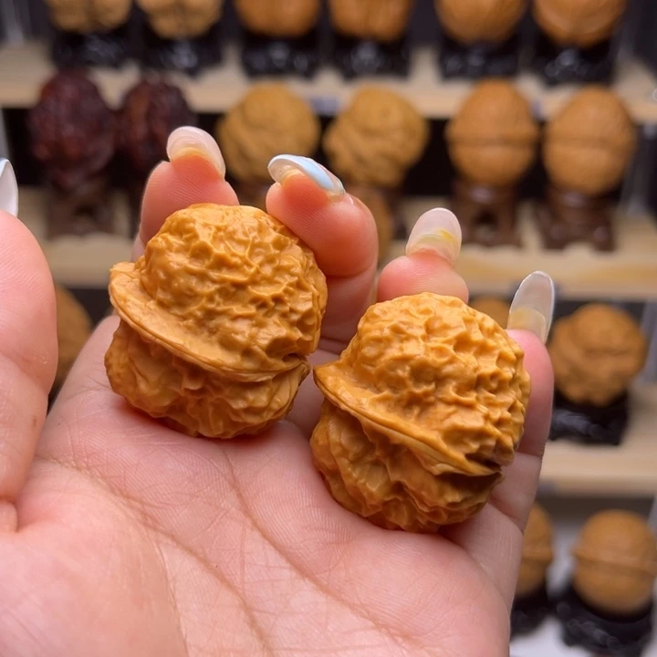 文玩核桃把件3……火凤金蟾Y