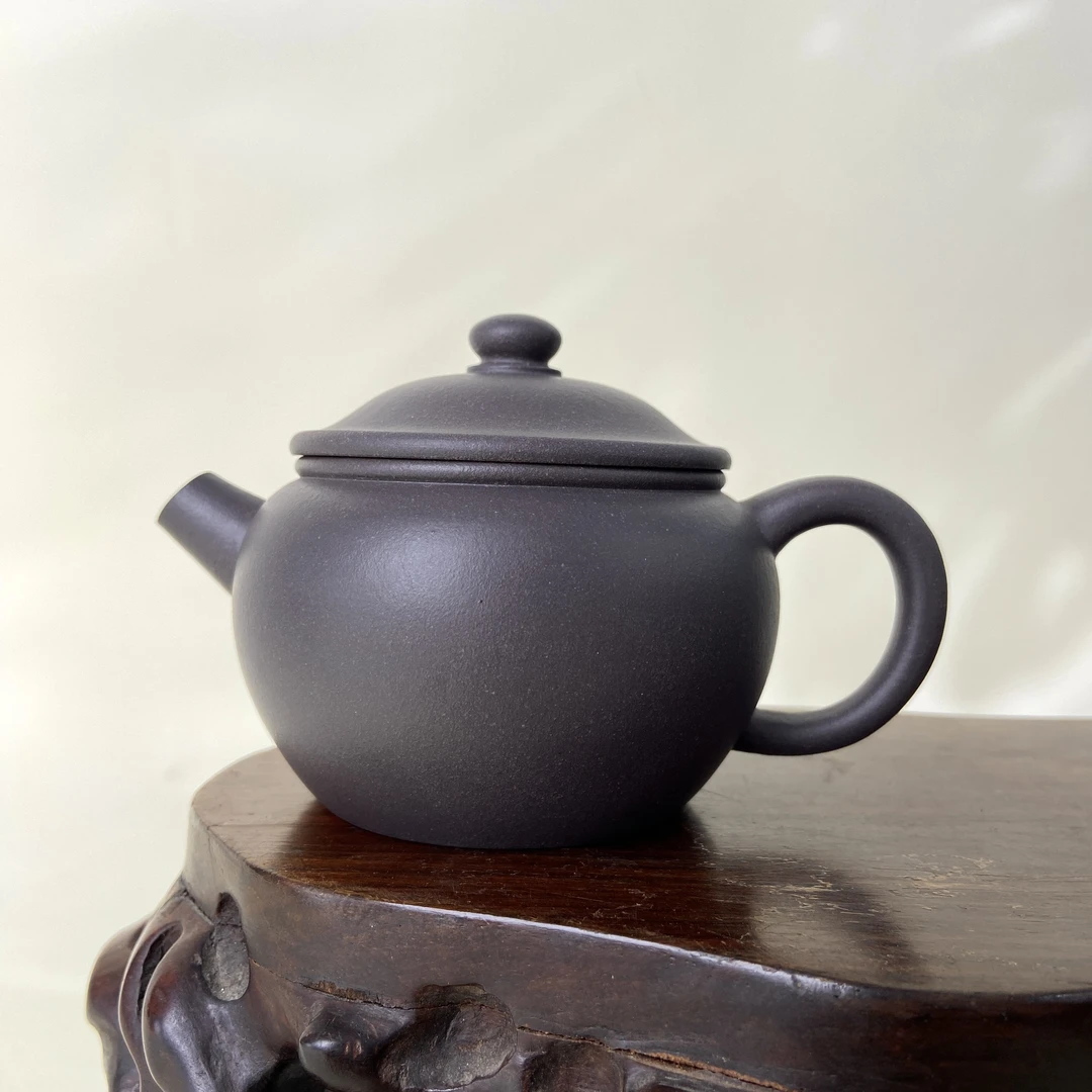 宜兴手工紫砂陶 （高工）茶壶GS4188-7