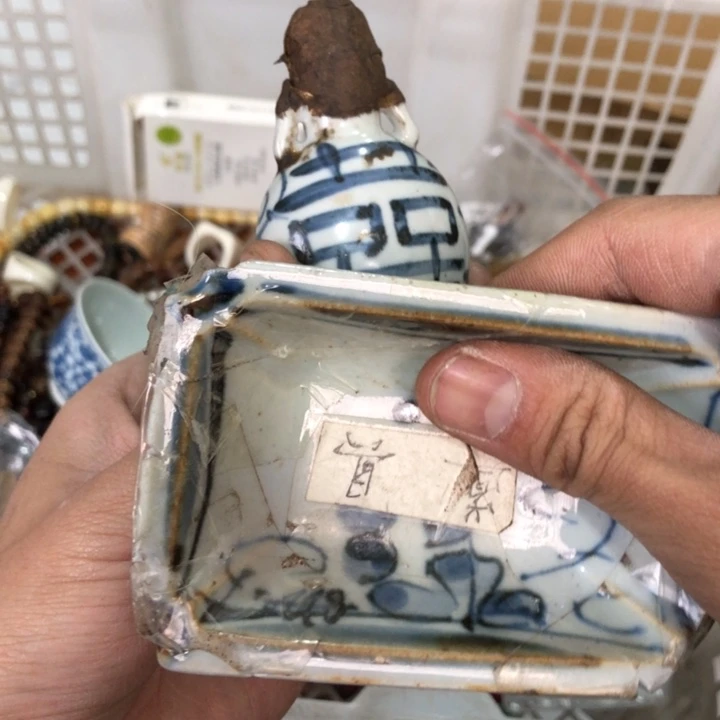 陶瓷孤品单件车里拍