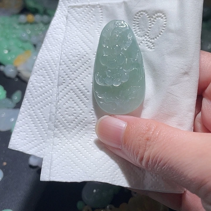 颈饰未镶嵌翡翠天