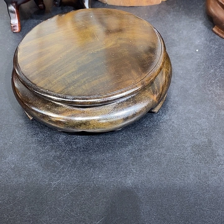 舍***得酸枝底座一个漂亮