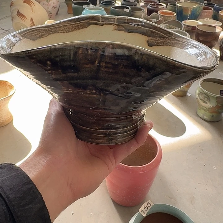 口23高13带孔微瑕