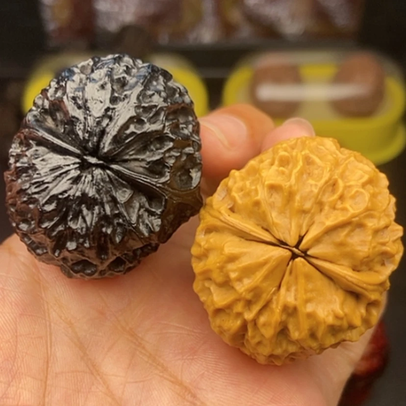 【闪购商品】文玩核桃手串40尺阴阳对铁绣球