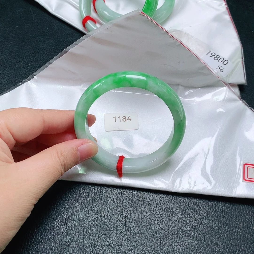 翡翠未镶嵌手镯天然缅甸A货翡翠手镯02