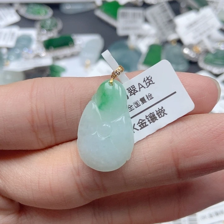 翡翠18K金镶嵌吊坠(不含链)