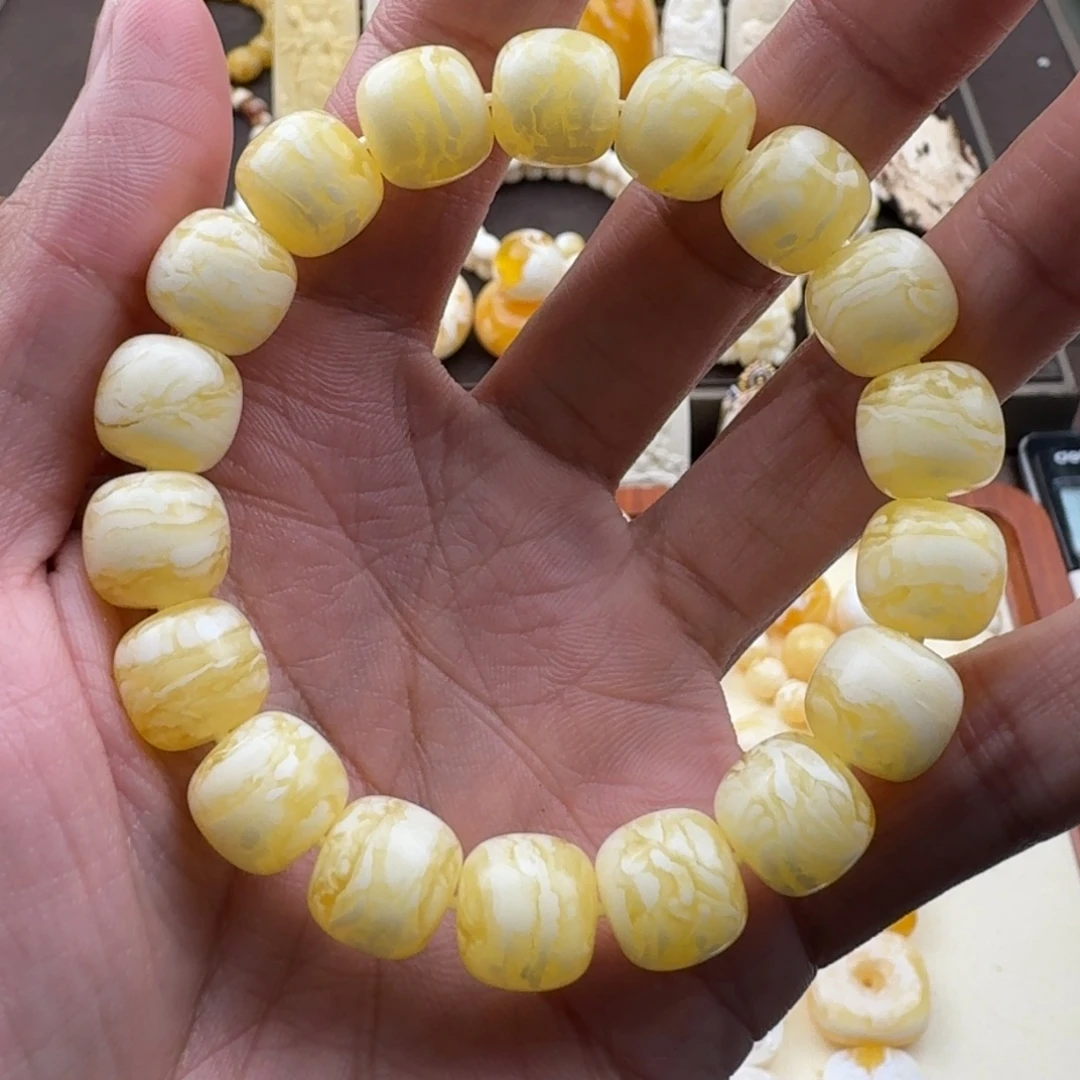 琥珀未镶嵌裸石蜜蜡