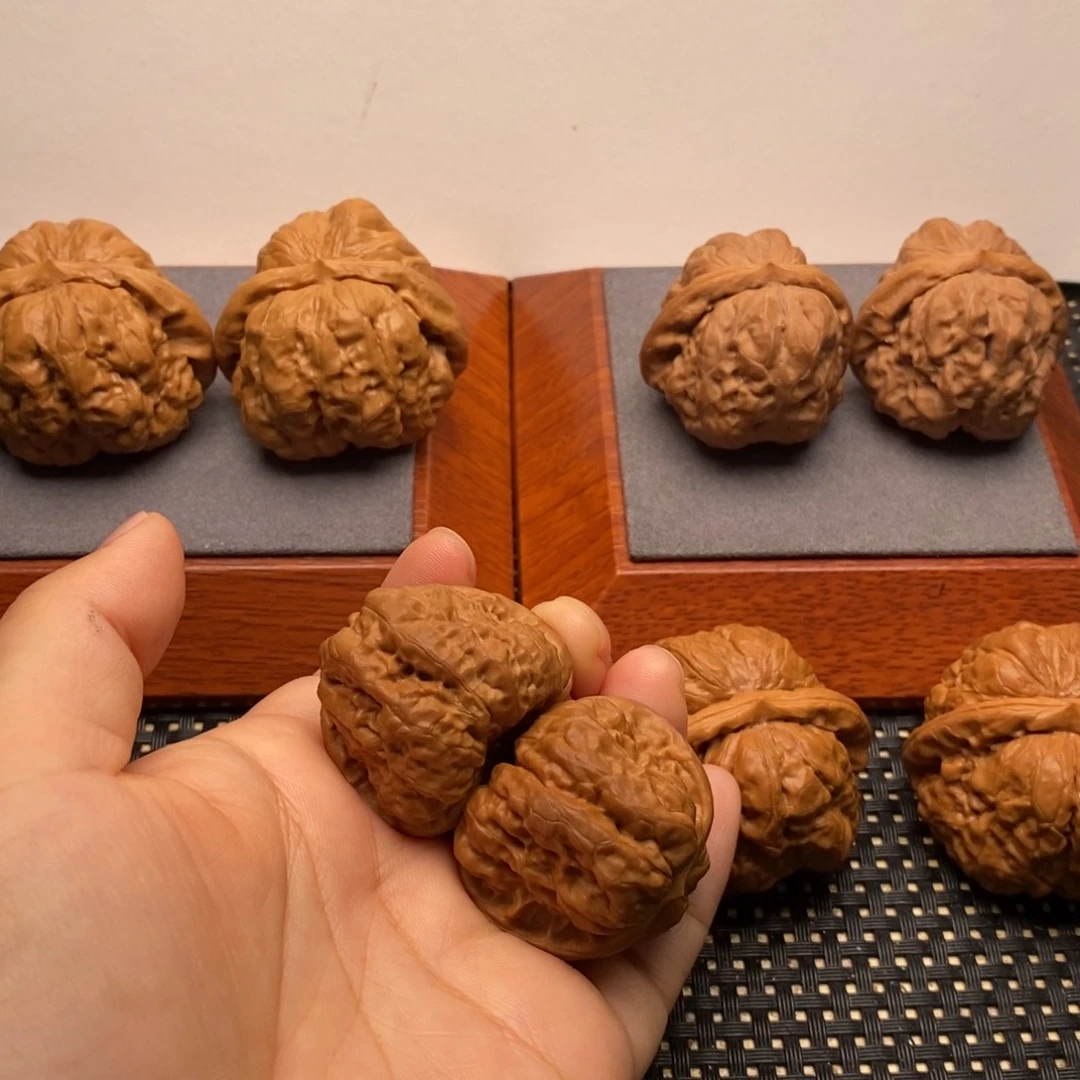 文玩核桃把件边35左右