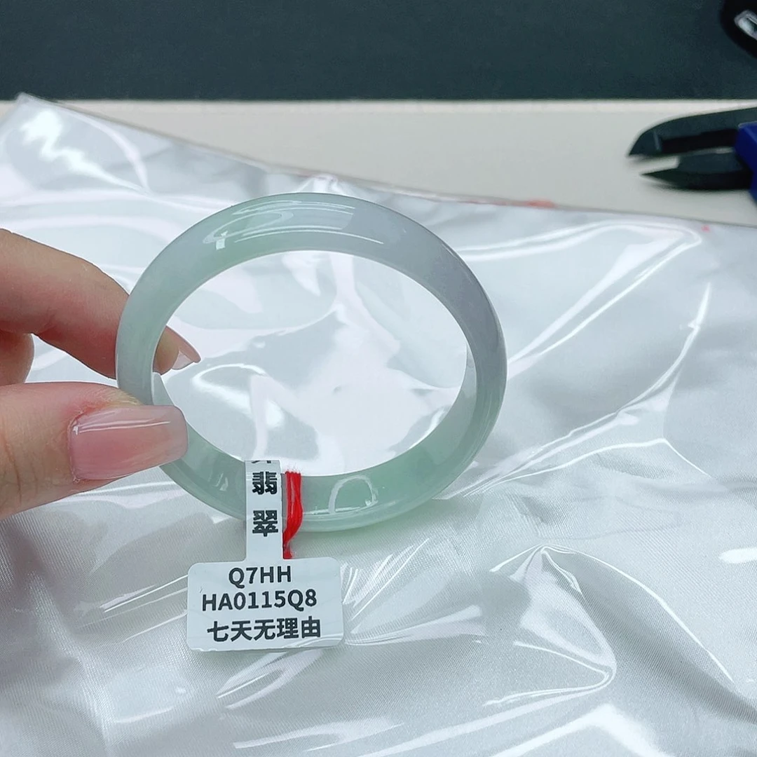 翡翠手镯未镶嵌贵妃53