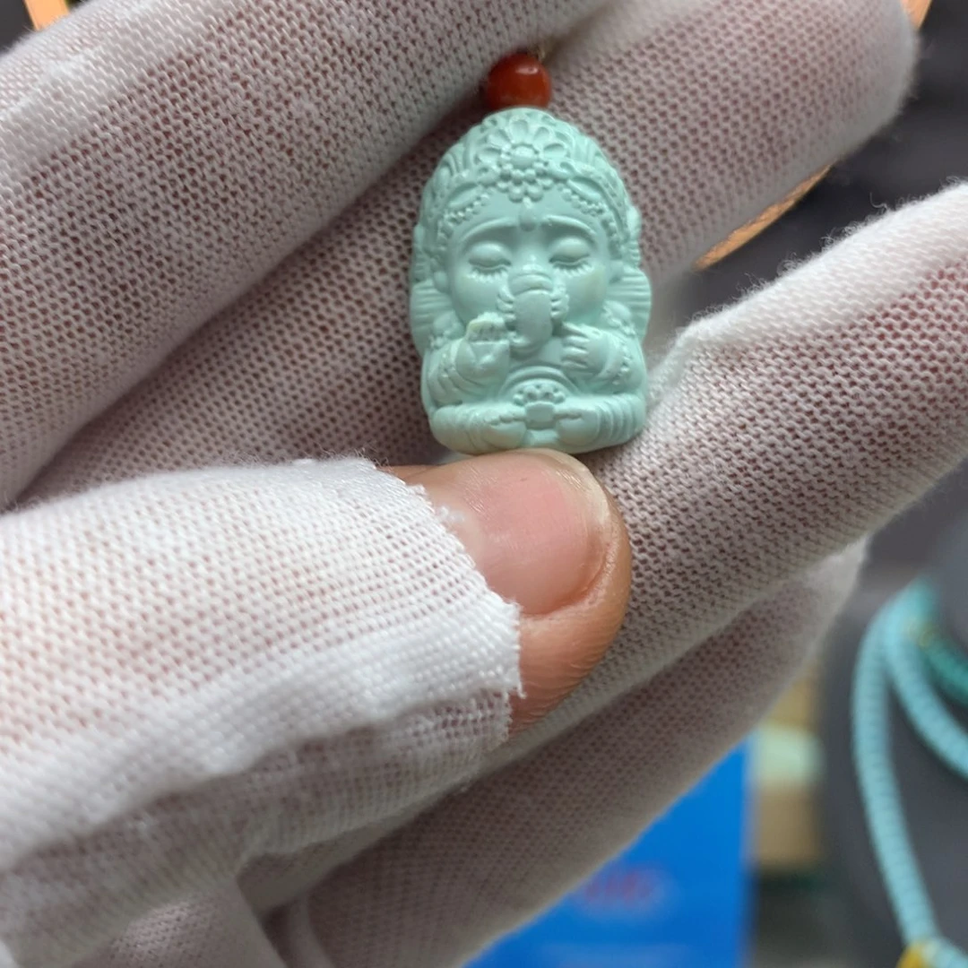 绿松石挂件未镶嵌