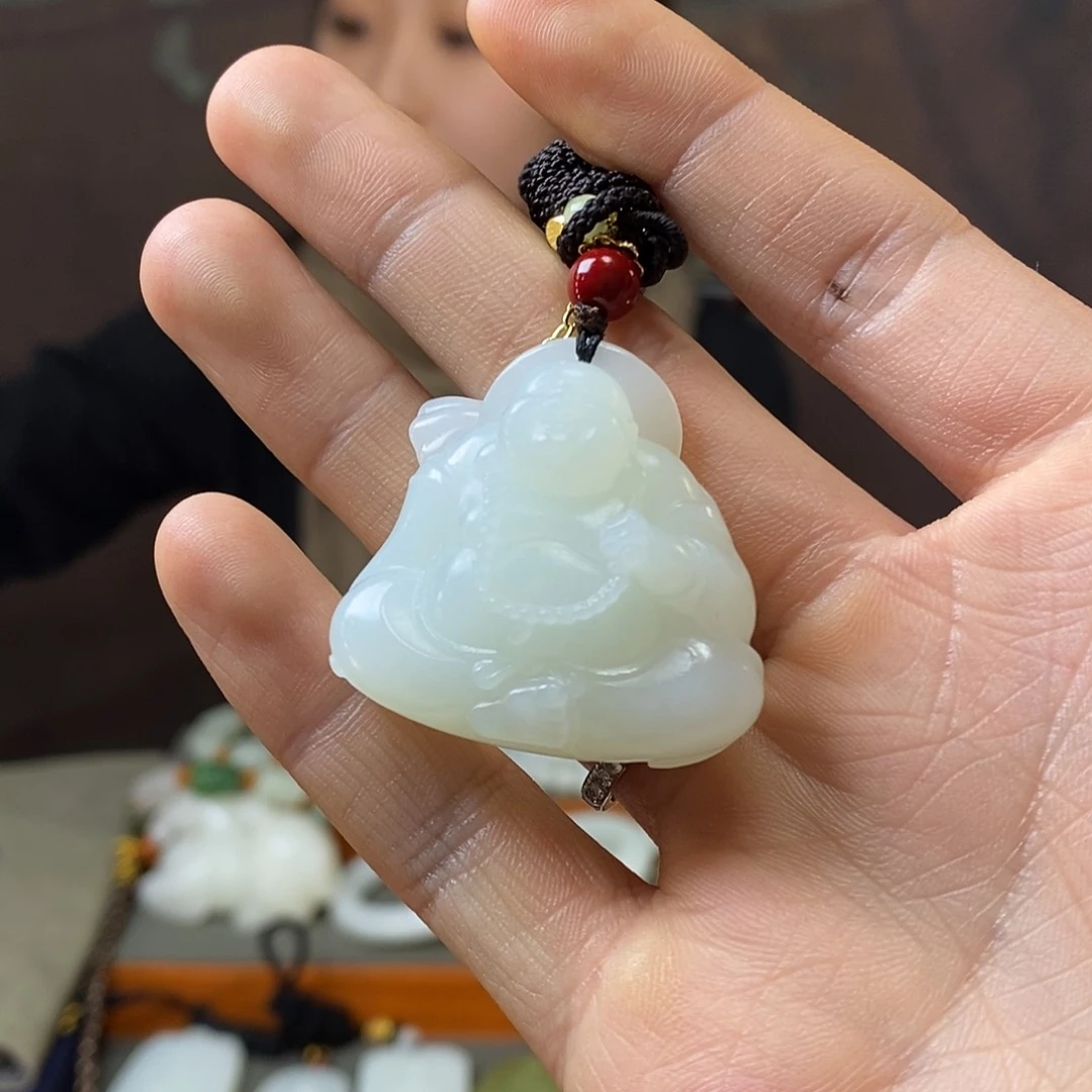 和田玉挂件未镶嵌八**俗