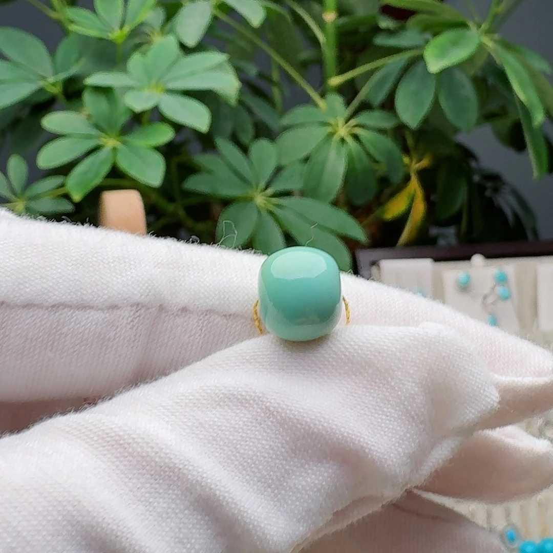 绿松石未镶嵌颈饰配饰