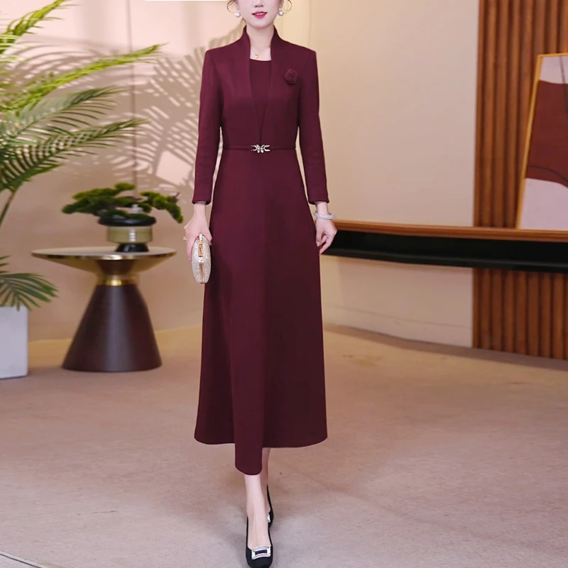冬季酒红色立领修身显瘦大摆连衣裙长裙优雅气质25156